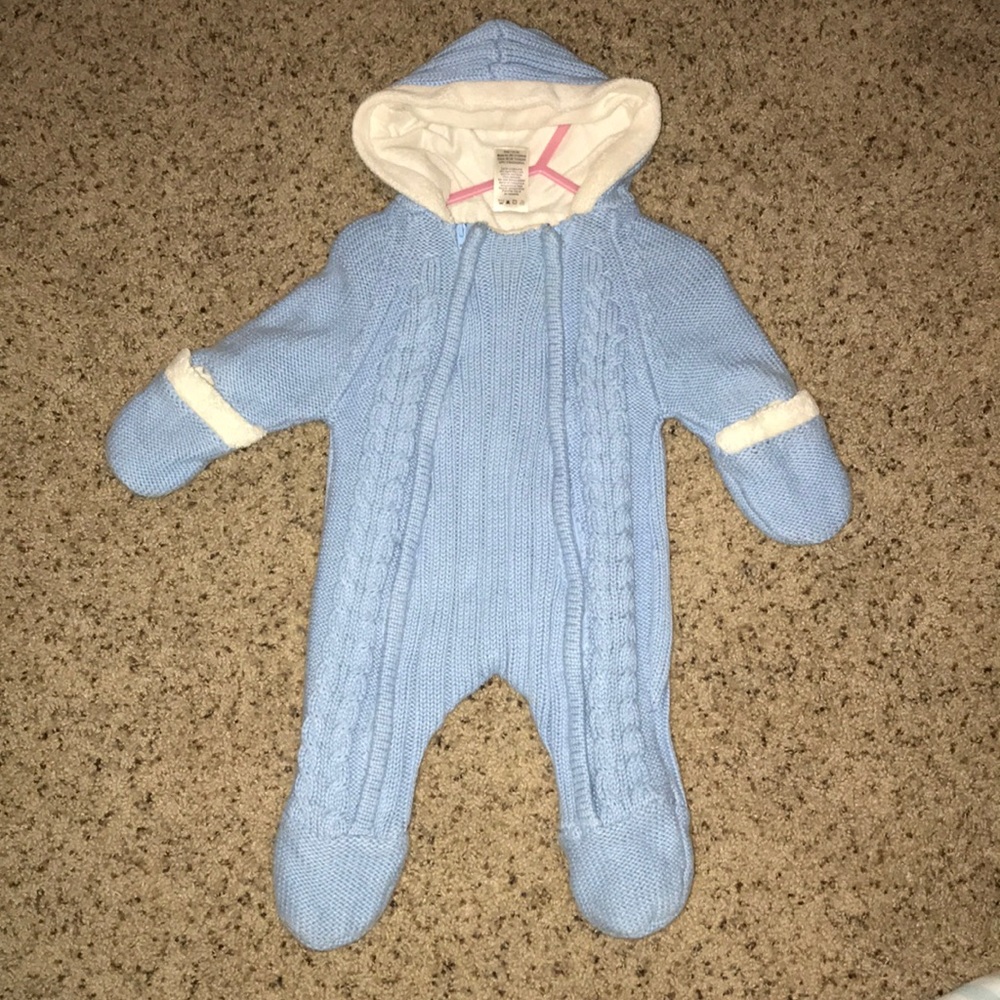 Bunting outfit